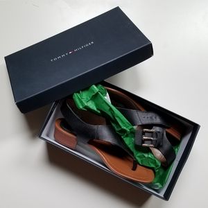 Tommy Hilfiger Black Kitty Sandals - Size 7M